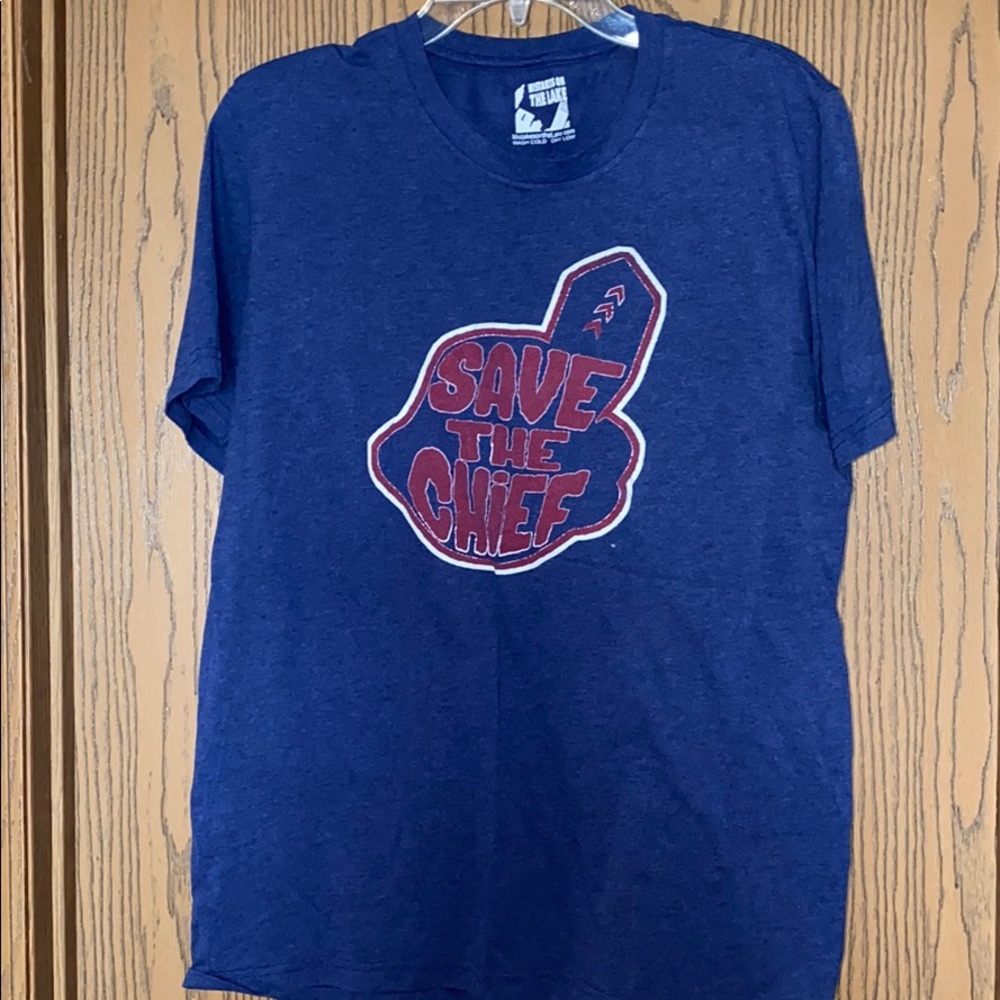 Men’s T-shirt “save the chief”